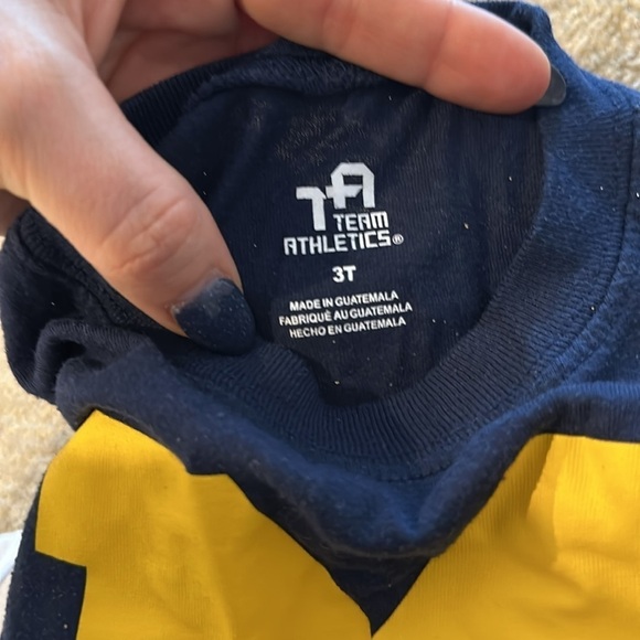 Michigan Tank Top and T-shirt Bundle - Picture 4 of 5